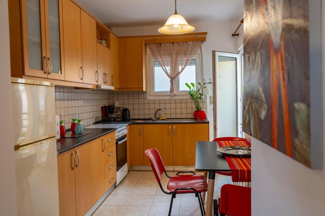 A Quiet Apartment Close To The Sea Gouvai Exteriör bild